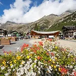 Appartement Monterosa Cozy 200m From - Happy *