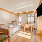 Appartamento Monterosa Cozy 200m From - Happy