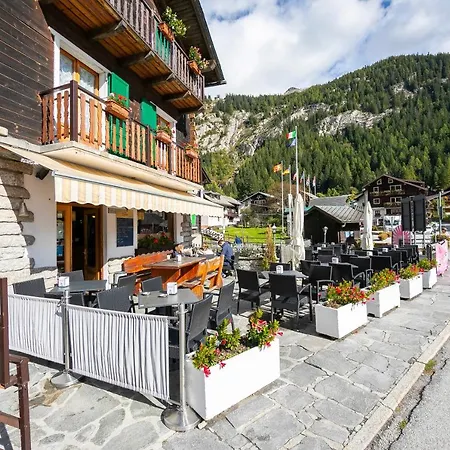 Monterosa Cozy 200m From - Happy Apartment *