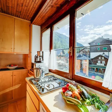 Monterosa Cozy 200m From - Happy *