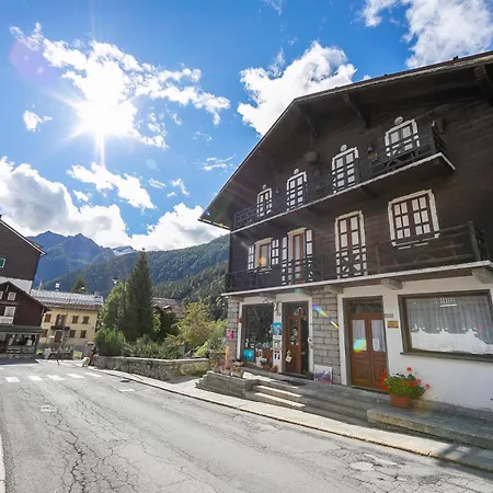 Διαμέρισμα Monterosa Cozy 200m From - Happy Macugnaga