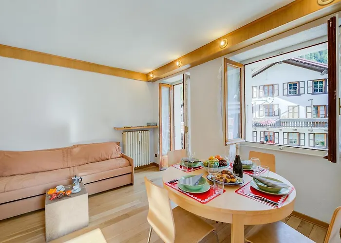 아파트 Monterosa Cozy 200m From - Happy *